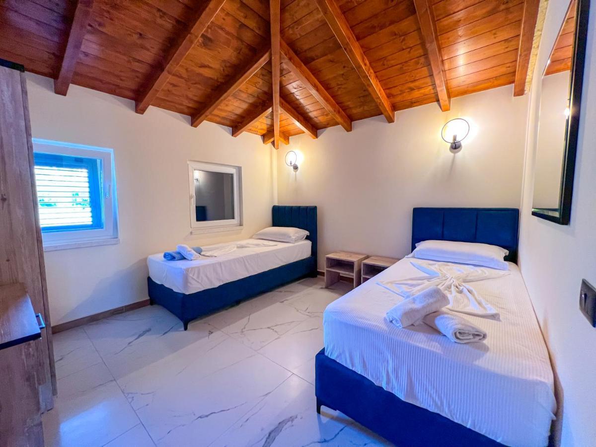 Ibiza 4* Baks-Rrjoll