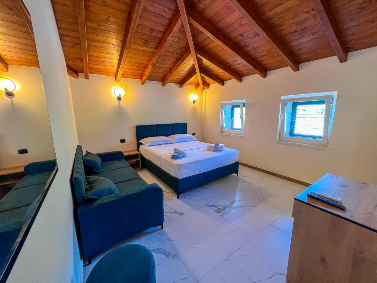 Ibiza 4*